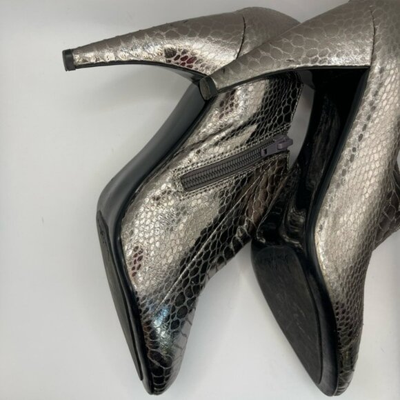 Sam Edelman Whitely Spike Silver Patent Leather Faux Snake Skin Heel Whimsical 8 - Picture 7 of 9
